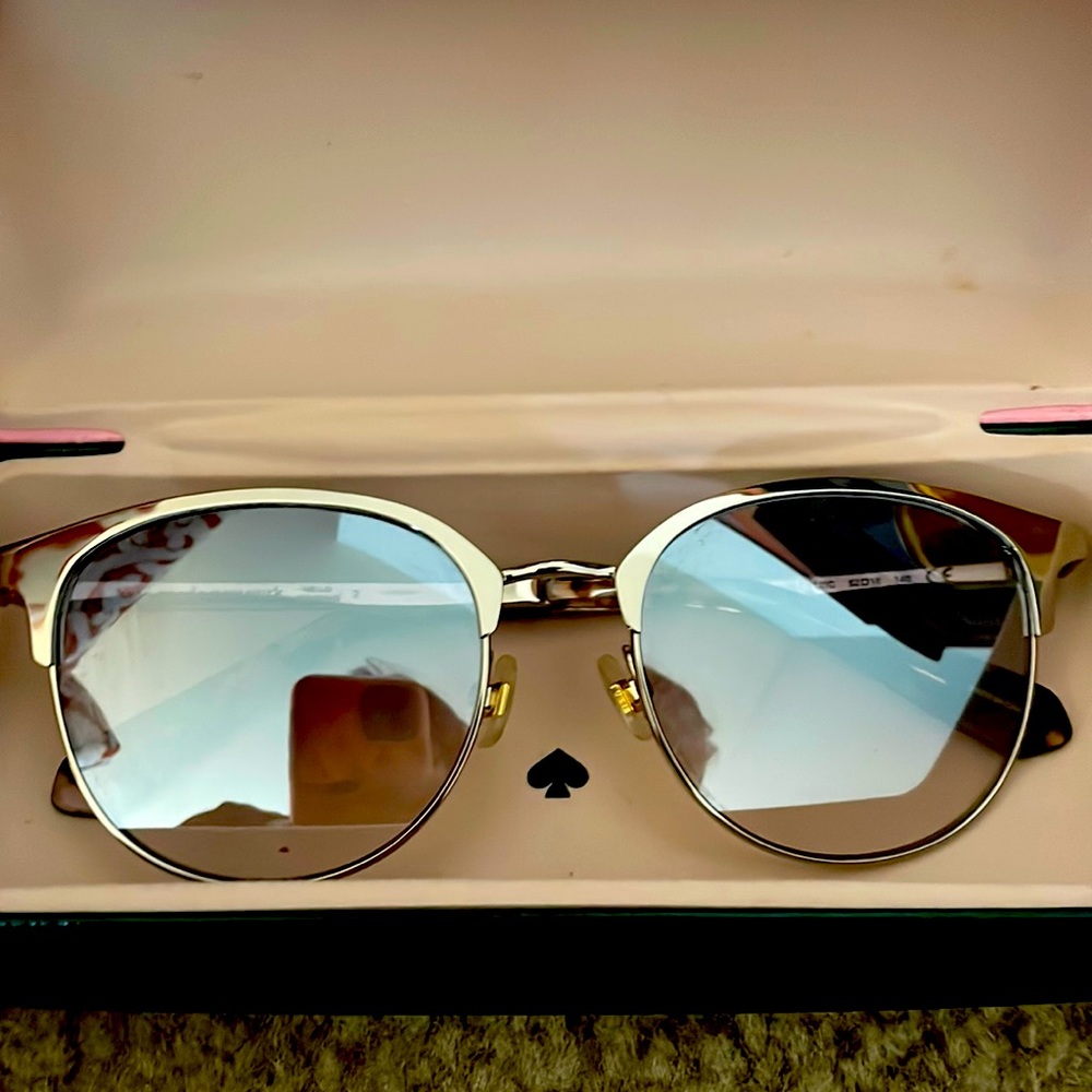New without tags Kate Spade sunglasses